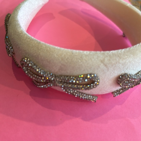 Embellished Bows Puffy Ivory headband New - Picture 4 of 5